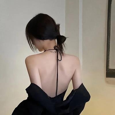 蛇穴